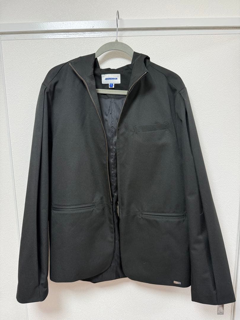 ADERERROR（アーダーエラー）フーデッド テーラードジャケット