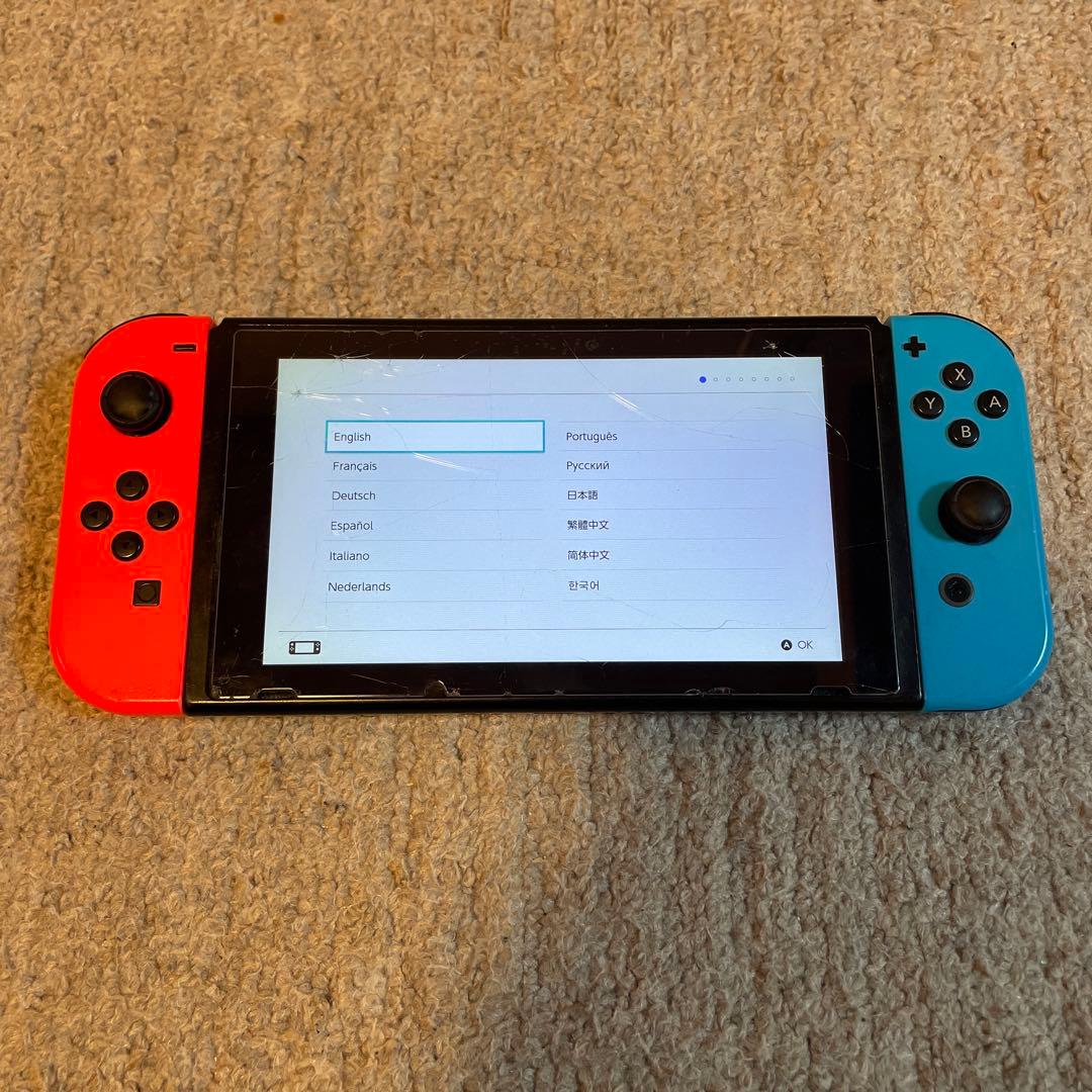任天堂 Nintendo Switch 本体と周辺機器 ジャンク品