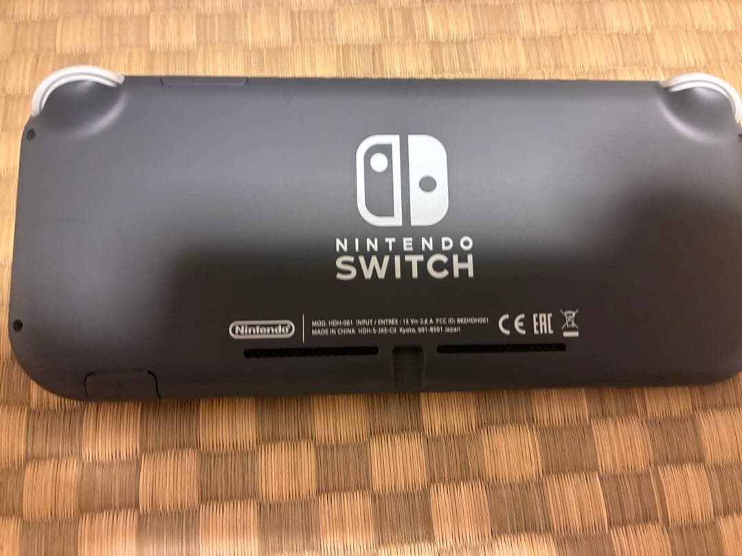 Nintendo Switch Lite 本体　Gray グレー