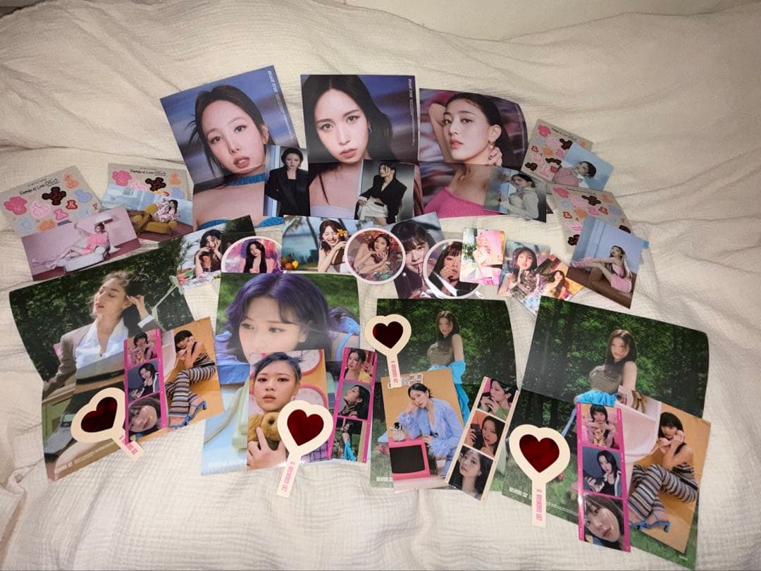 TWICEアルバム30枚セット【付属品付き】