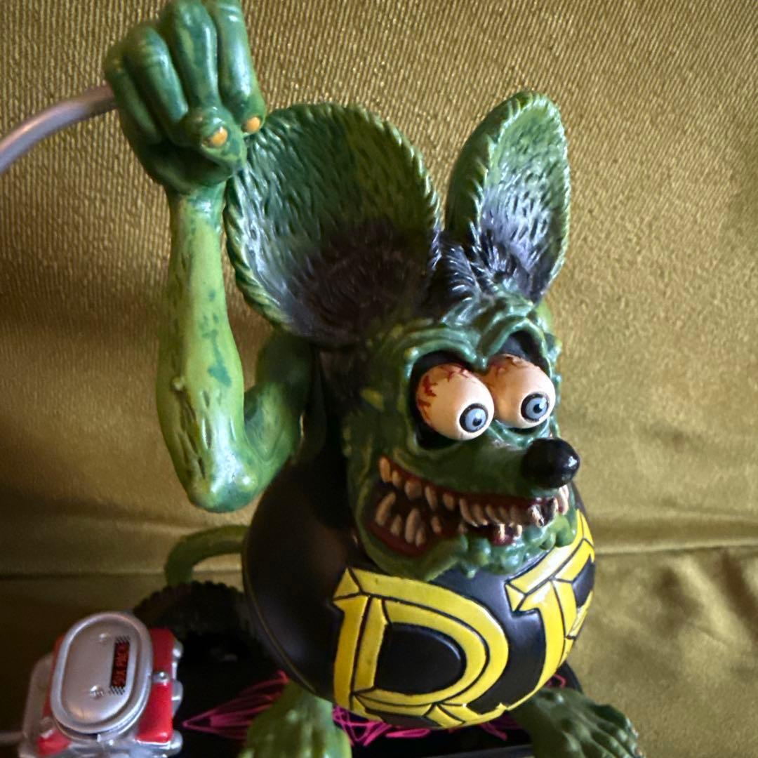 ラットフィンク　フィギュア