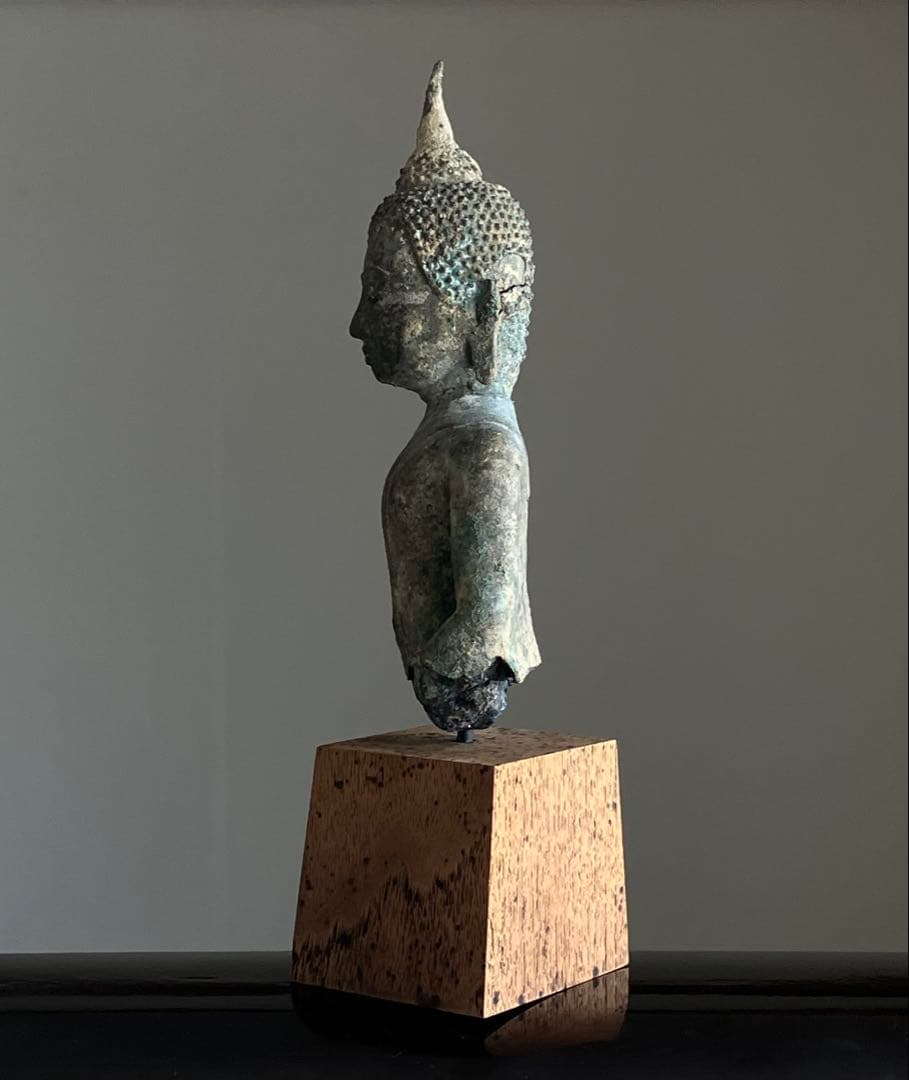 【悟り仏。タイ青銅古仏】アユタヤ王朝初期〜中期14〜15世紀頃 骨董仏教美術彫刻