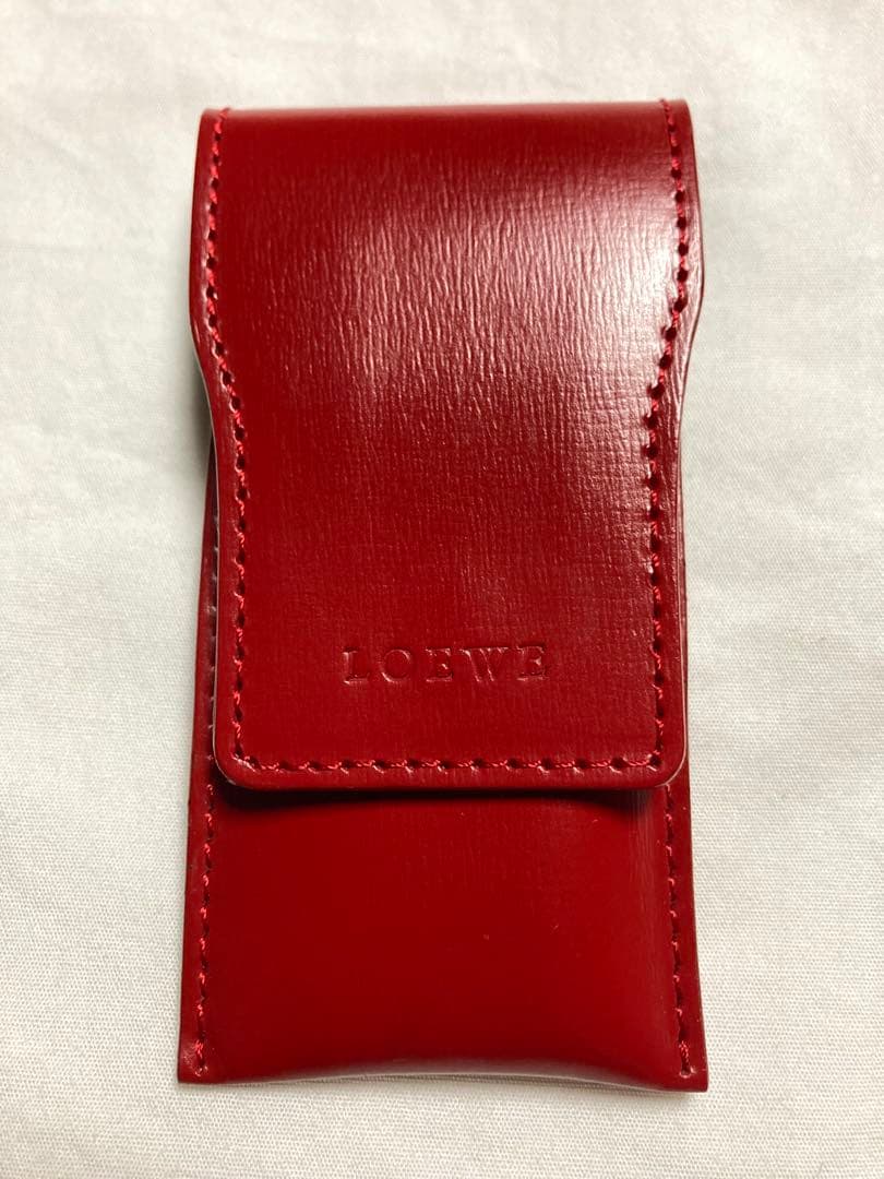 ロエベ LOEWE レザーケース ケアセット ハサミ 毛抜き 爪ファイル 未使用