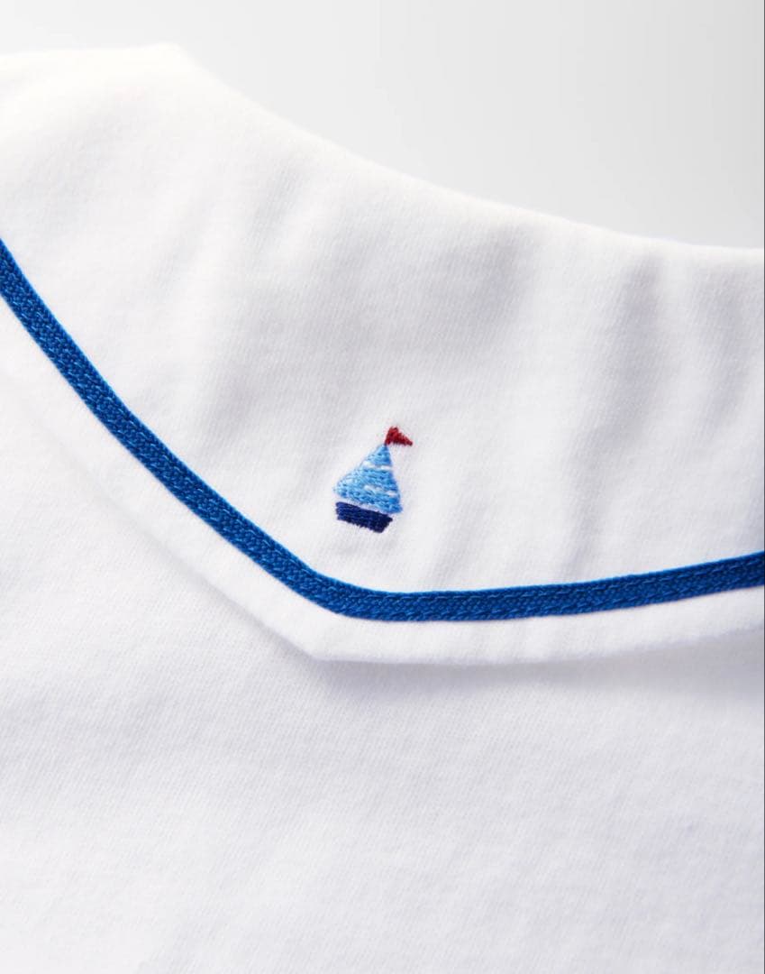 【最終価格】ファミリア　セーラー衿現行品ロンパースカバーオール　ストライプブルー