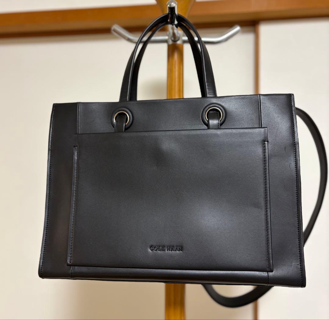 COLE HAAN レザー　トートバック　ブラック　A4サイズ　未使用