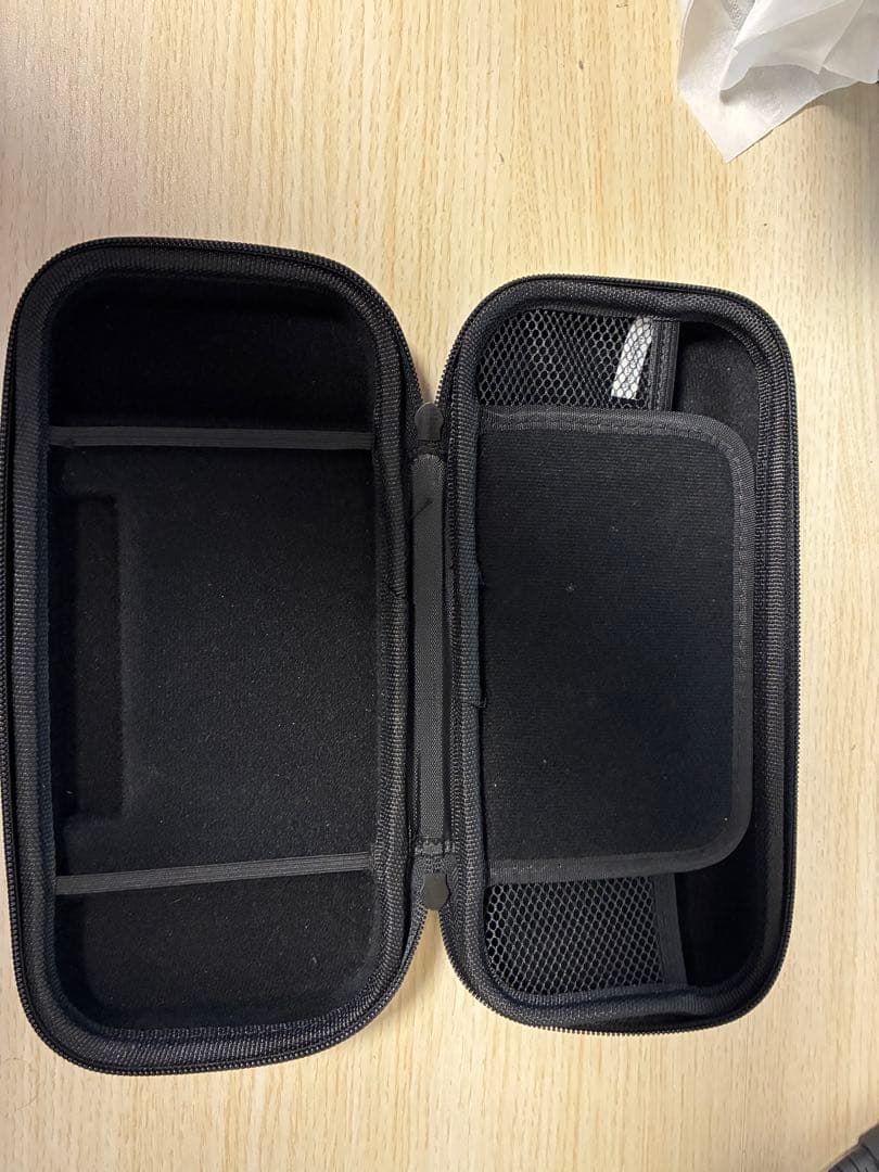 Nintendo switch （ケース付き）