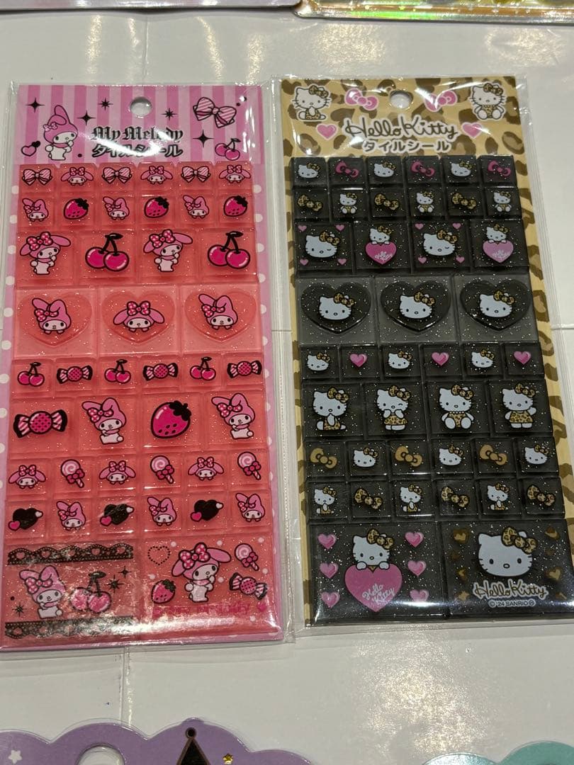 【正規品】サンリオ　うるちゅる　シール15枚セット