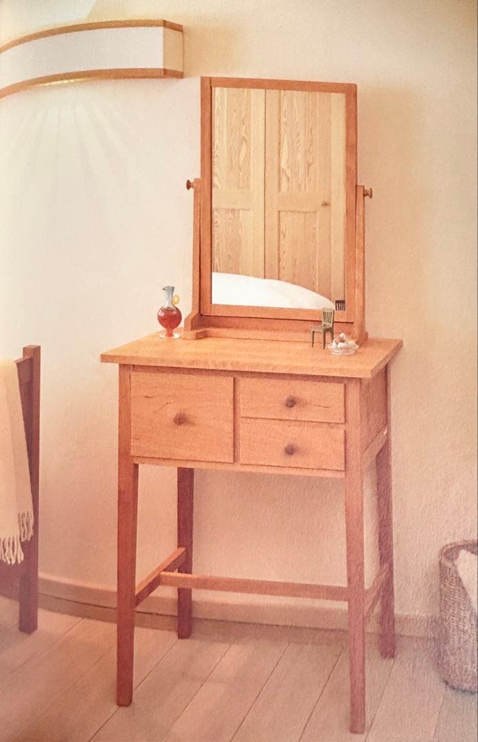 北の住まい設計社　ドレッサー メイプル材