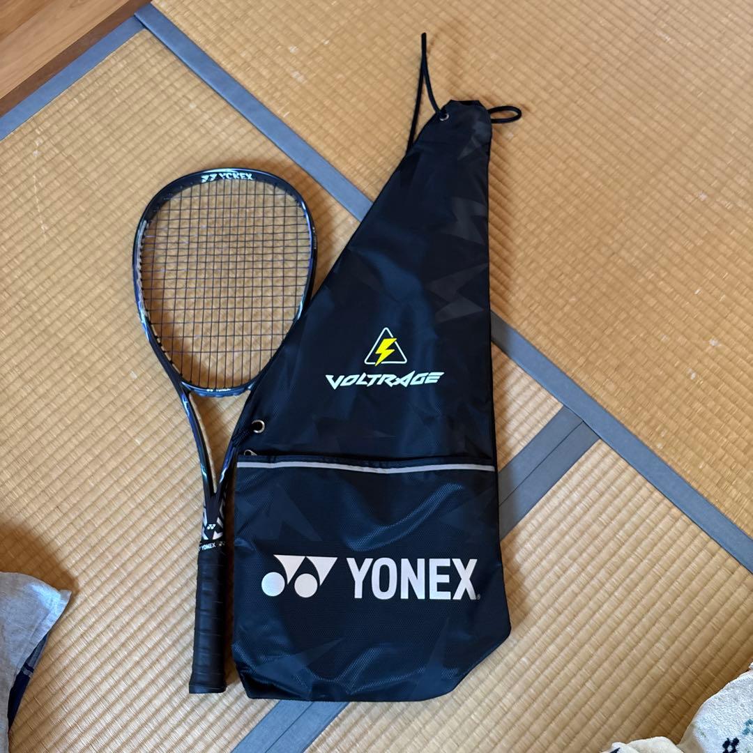 最終価格　初心者用YONEX　ボルトレイジ５V　ＶＲ５Ｖ　前衛用