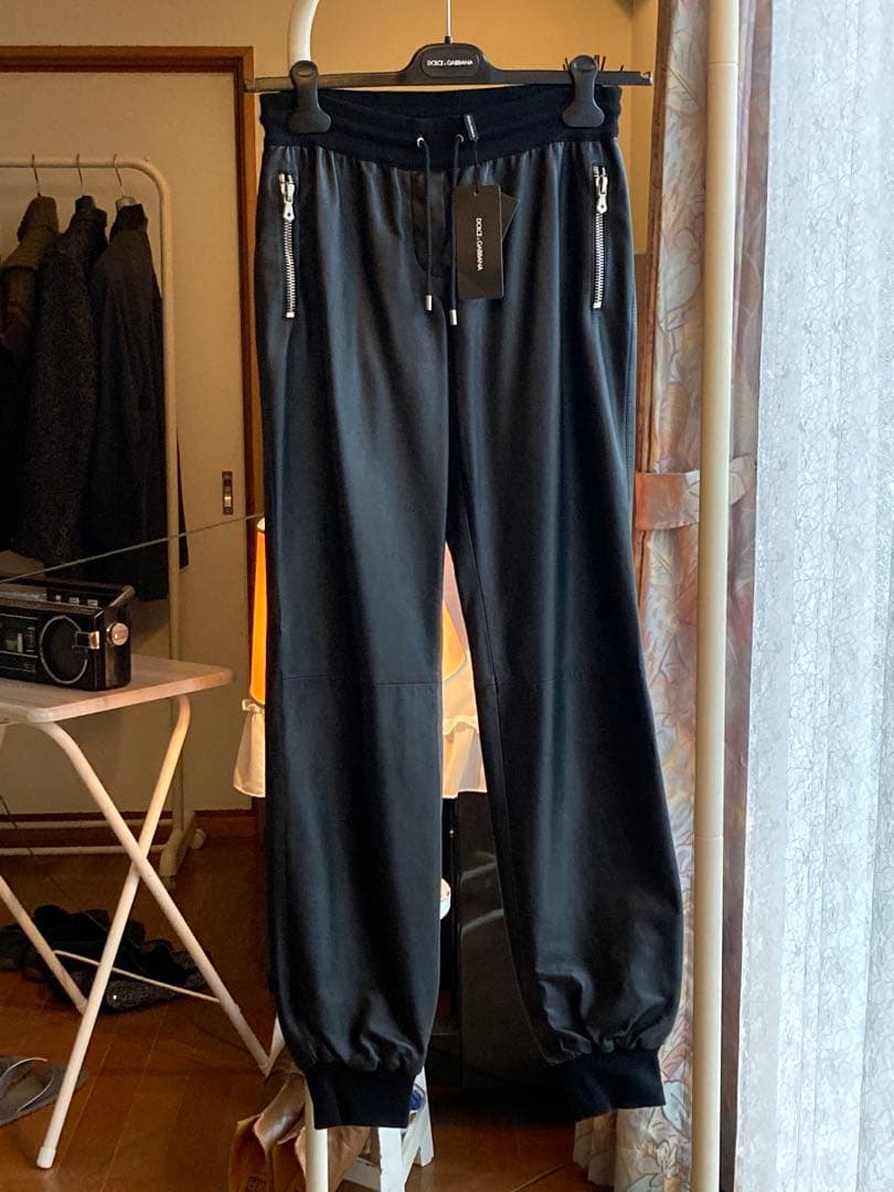 DOLCHE&GABBANA新品タグ付BLACKレザージョガーパンツmen's可