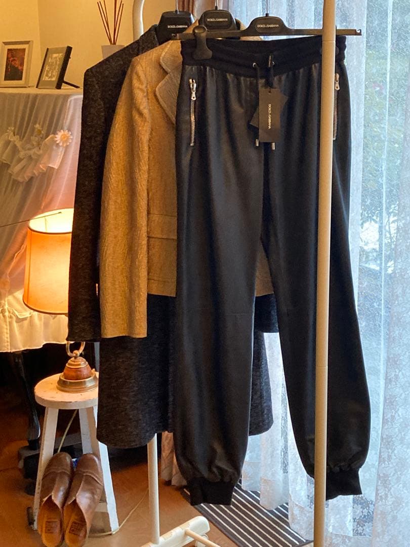 DOLCHE&GABBANA新品タグ付BLACKレザージョガーパンツmen's可