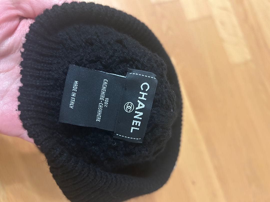 新品同様 CHANEL ニット帽 黒