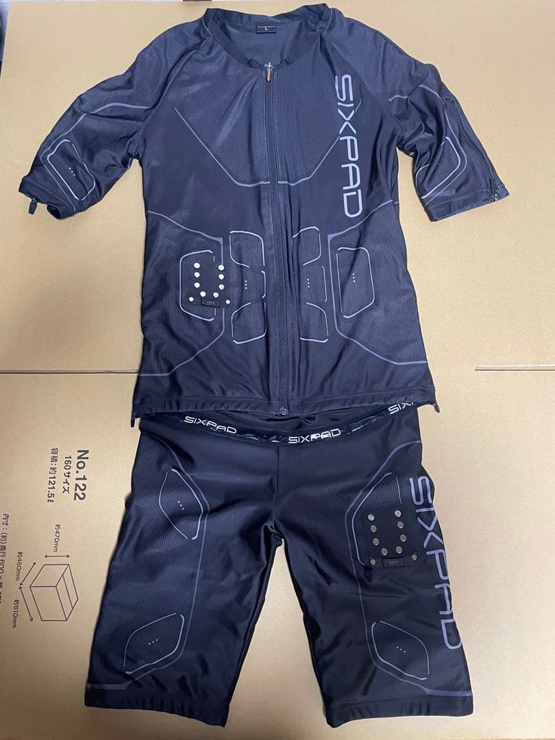 SIXPAD EMSトレーニングウェア パワースーツ上下　Ｌ　ブラック