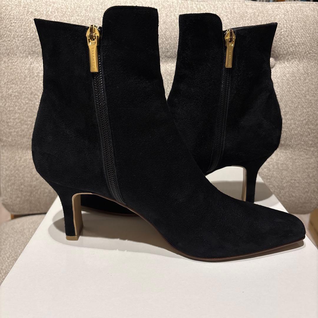 今季新作ダイアナ きれいめシンプルショートブーツ 23.5 黒スエード