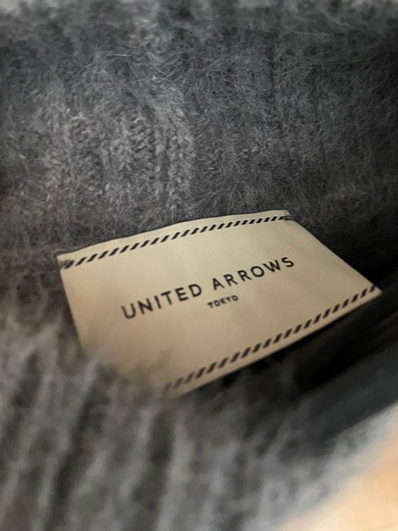 ユナイテッドアローズ　UNITED ARROWS tokyo ニットベスト