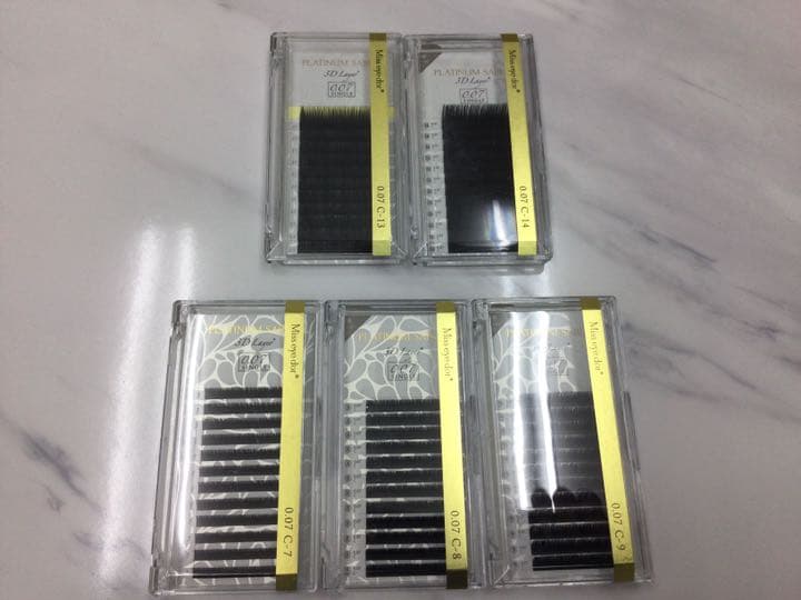 Miss eyed'or Cカール太さ0.07㎜長さ7~9と13.14㎜