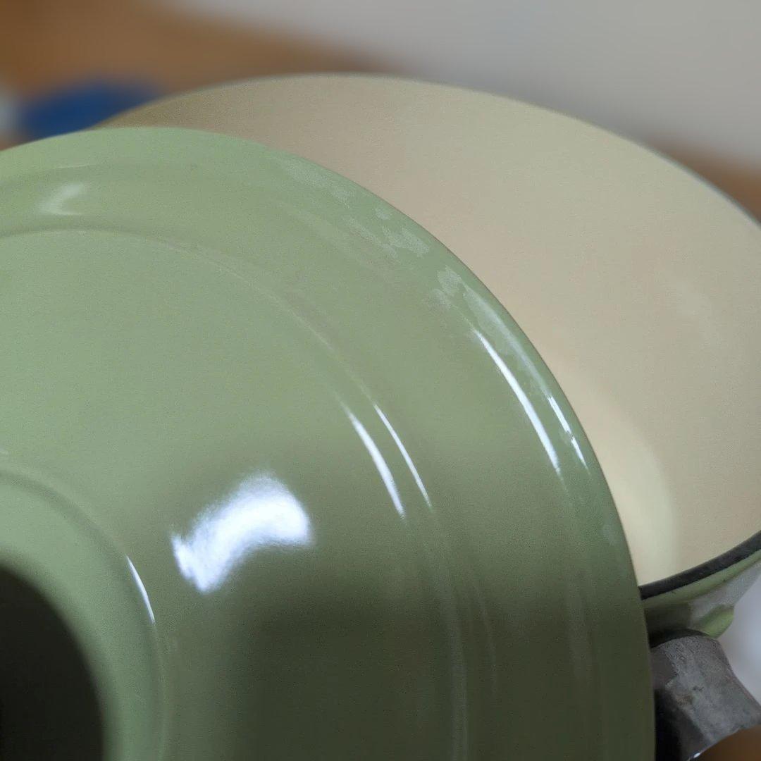 シャスール片手鍋　若草色　18cm