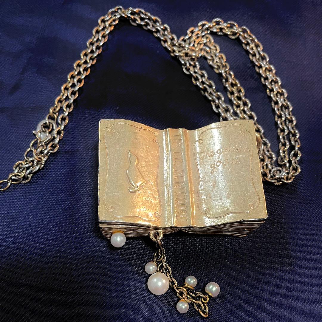 ジェーンマープル 本型ペンダント ネックレス パール付き