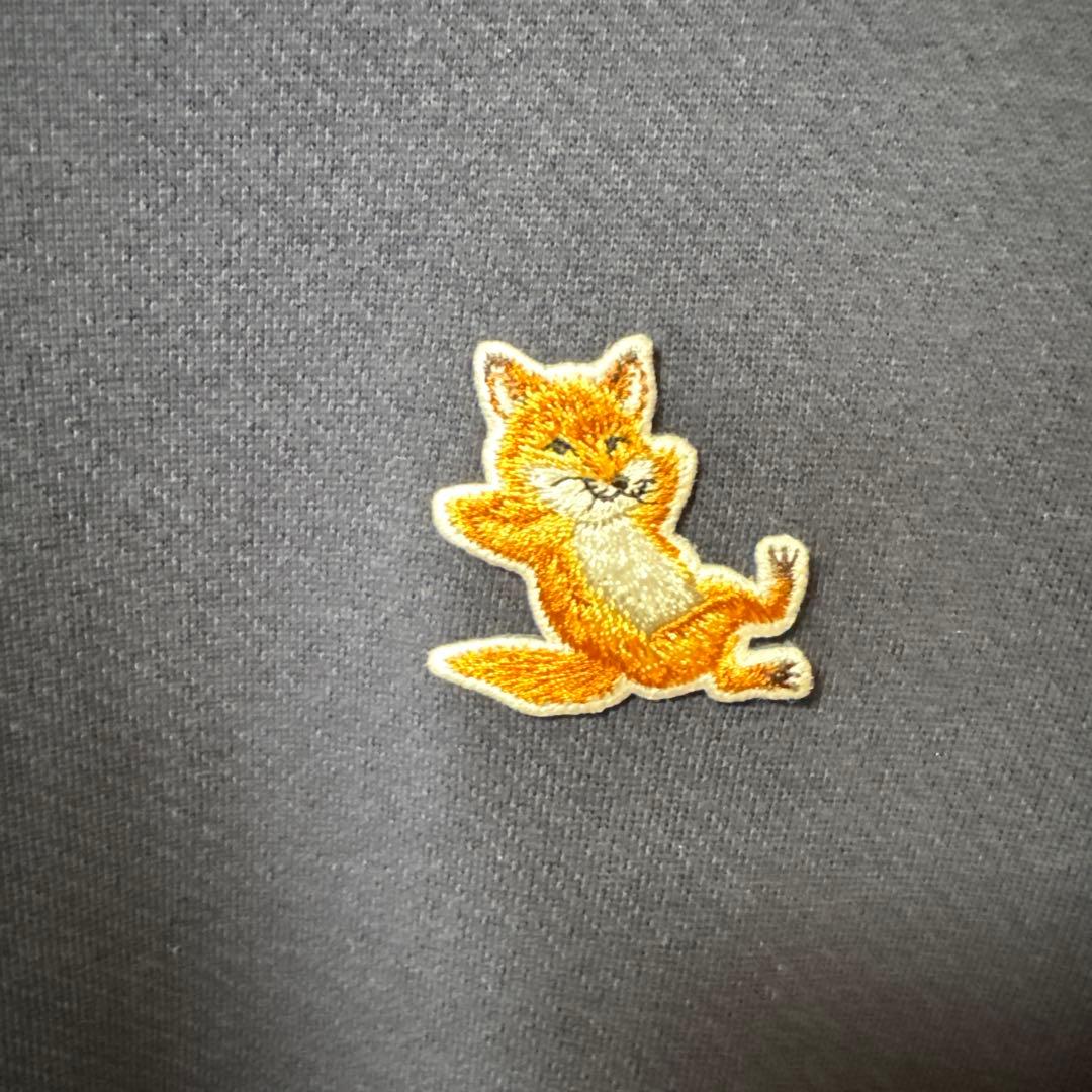 MAISON KITSUNEネイビー トレーナー