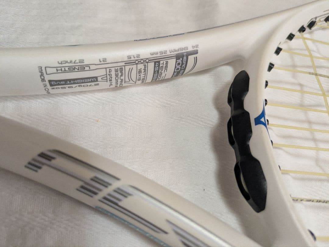 アクロスピード 270 テニスラケット　Tシャツ付き