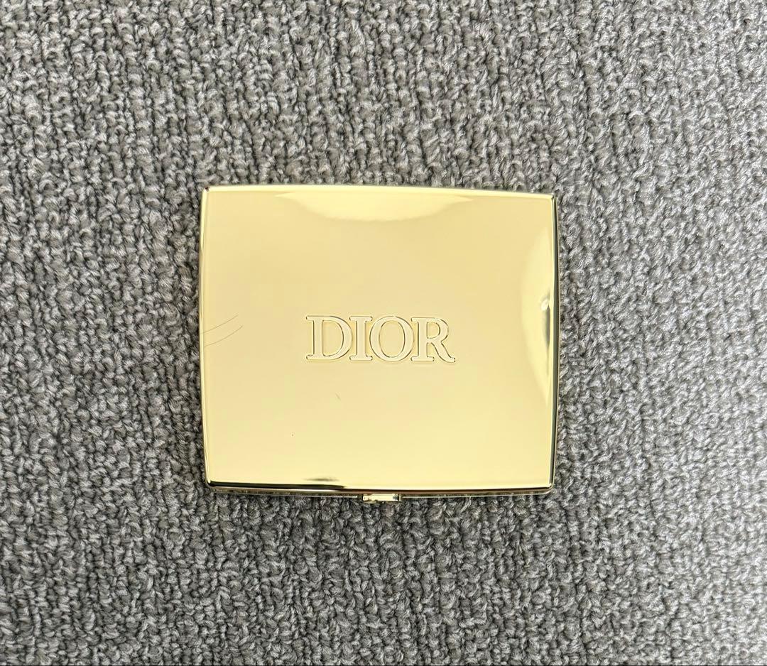dior ディオール　サンククルール　912 ブラムパレード　アイシャドウ
