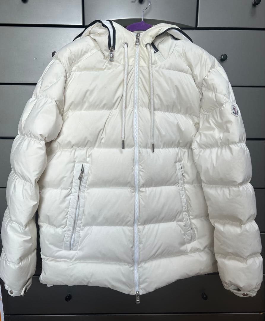 MONCLER ダウンジャケット カーデーレ ホワイト《1日限定値下げ‼️》