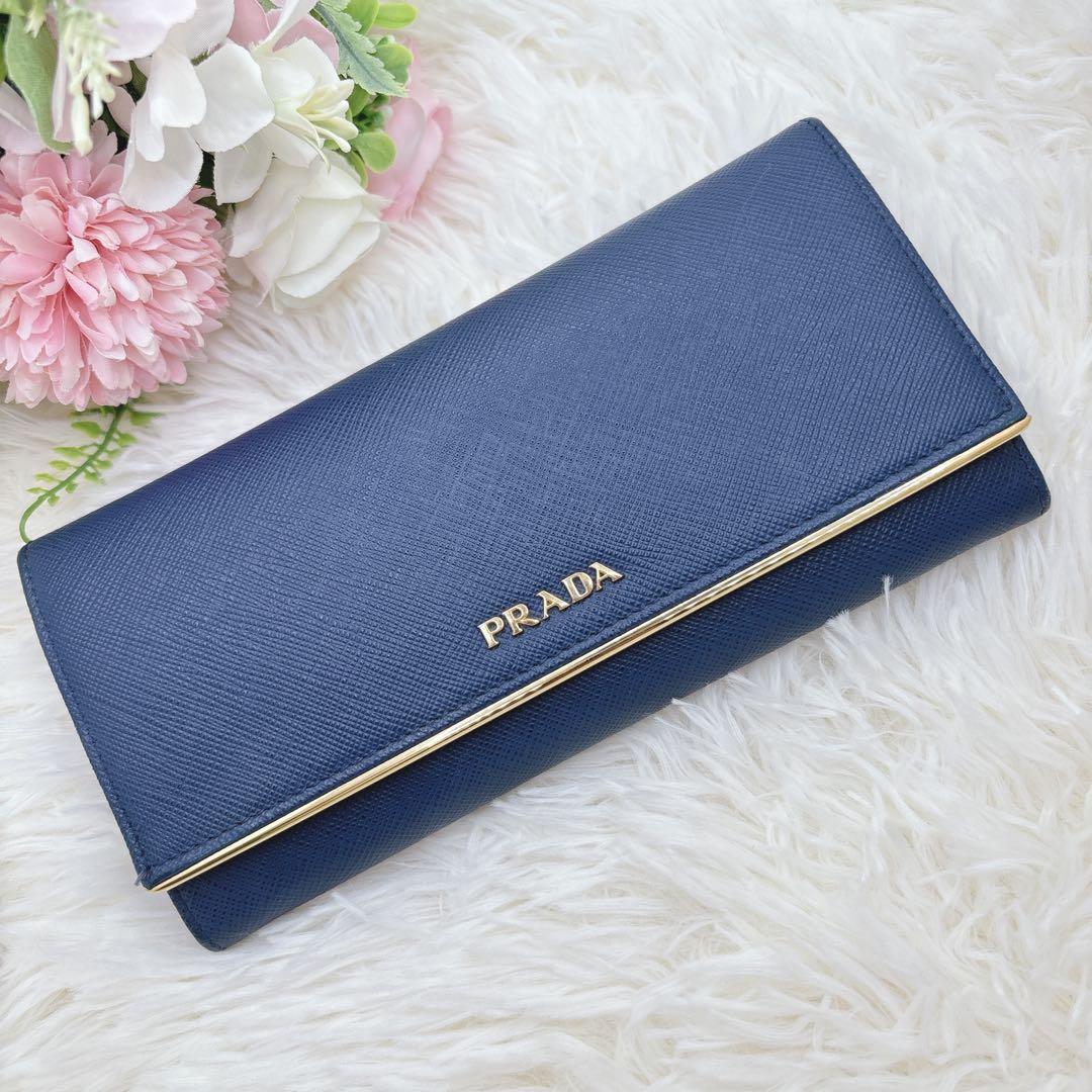 極美品✨PRADA サフィアーノレザー フラップ 長財布 メタルロゴ ネイビー