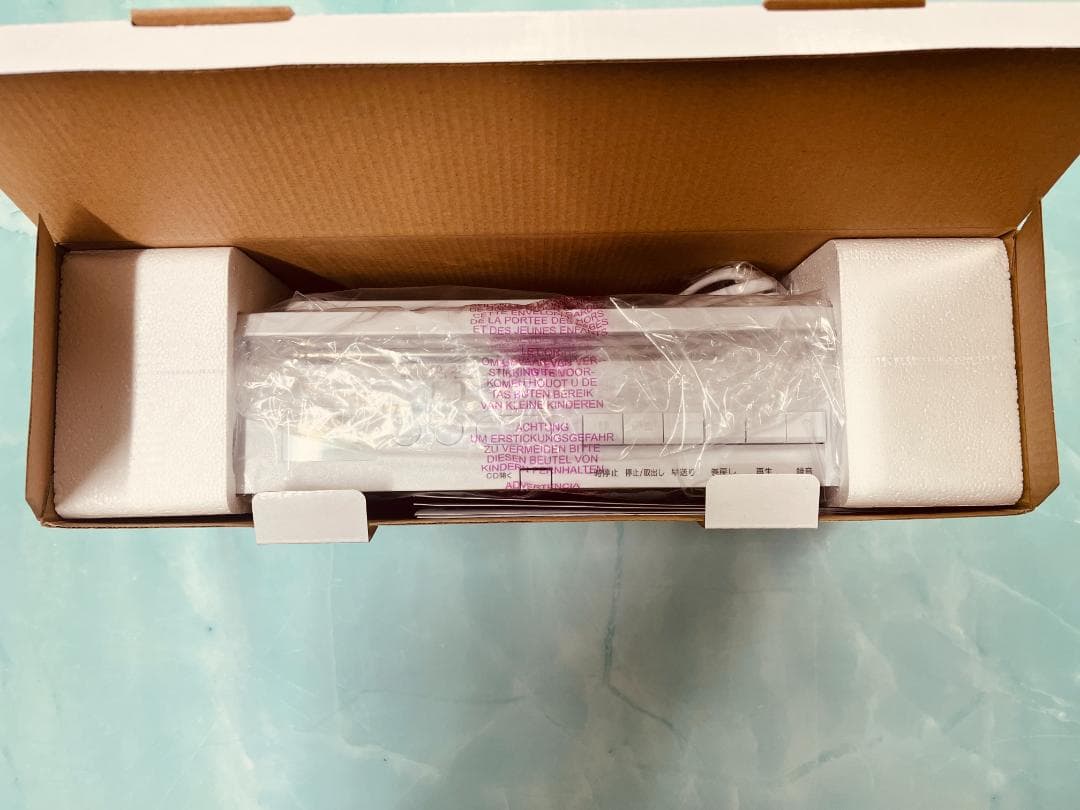 【新品】東芝 CDラジオカセットレコーダー TY-CDV1 W