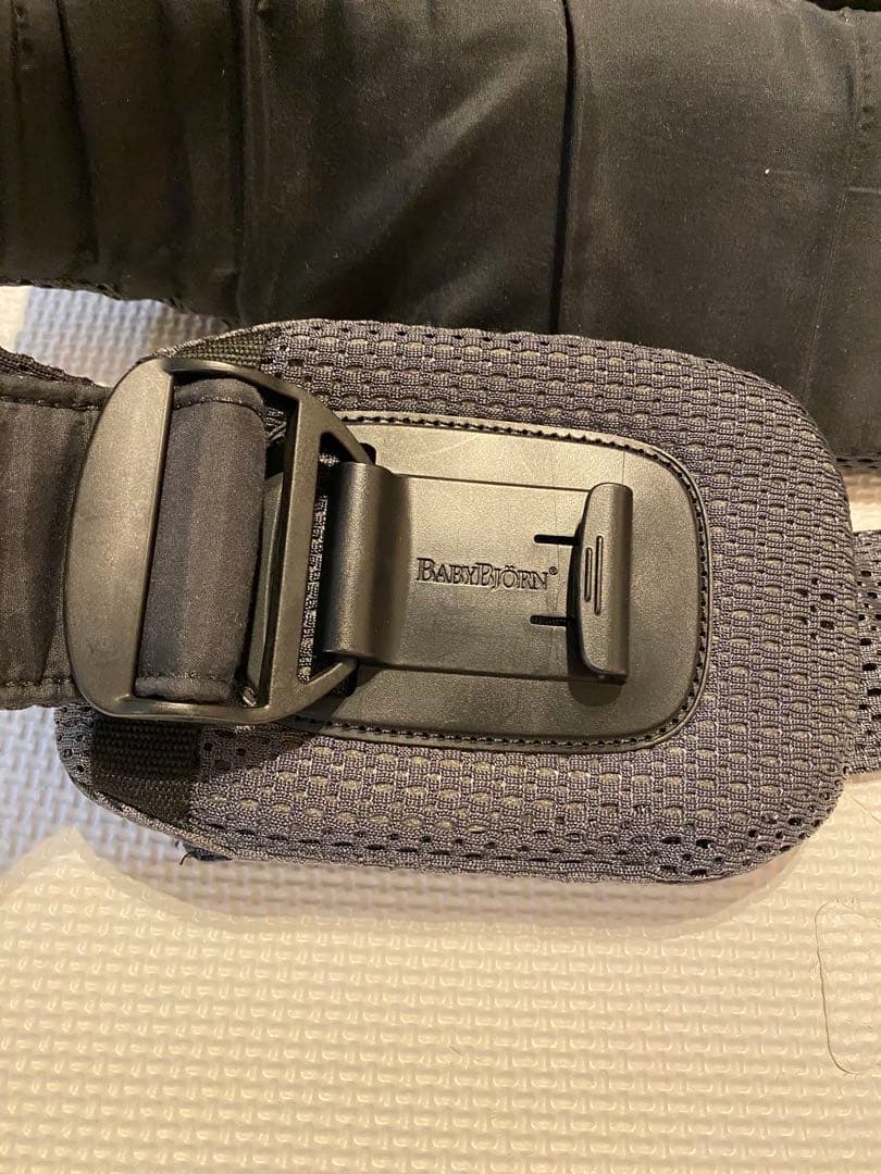 ⚠️値下げ中　抱っこ紐 BABY BJORN HARMONY アンスラサイト