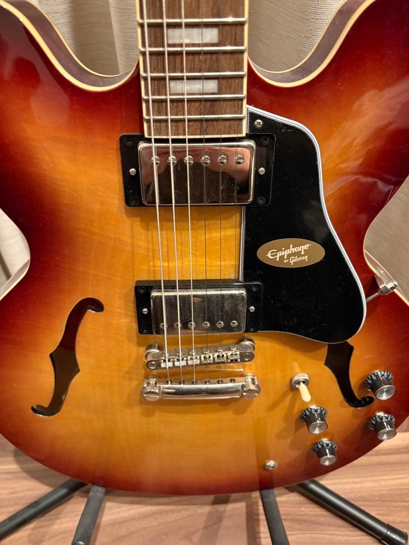 ギター Epiphone / Inspired by Gibson ES-335