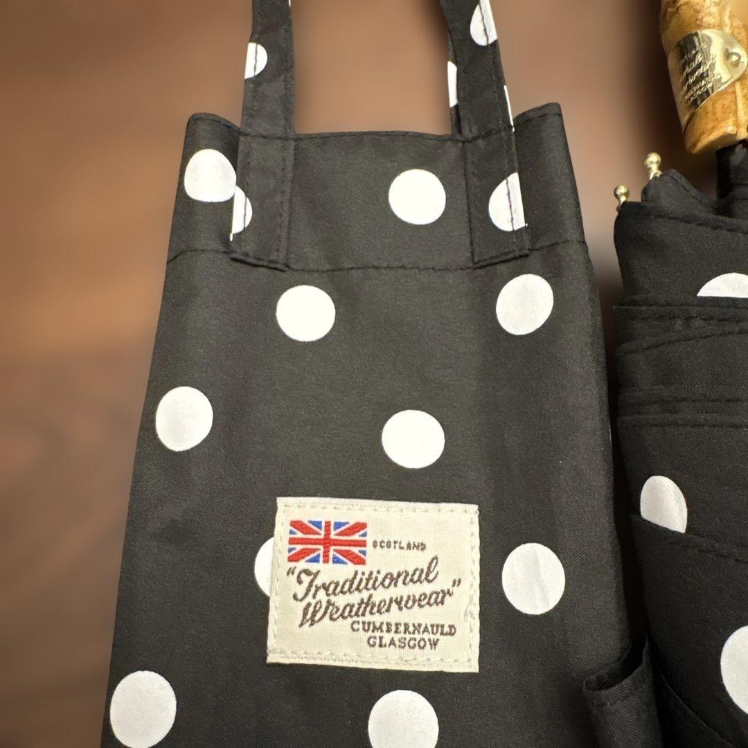 Traditional Weatherwear 折りたたみ傘 黒水玉