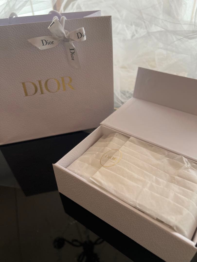 ミスデォオール　オードトワレ　ギフトボックス付き