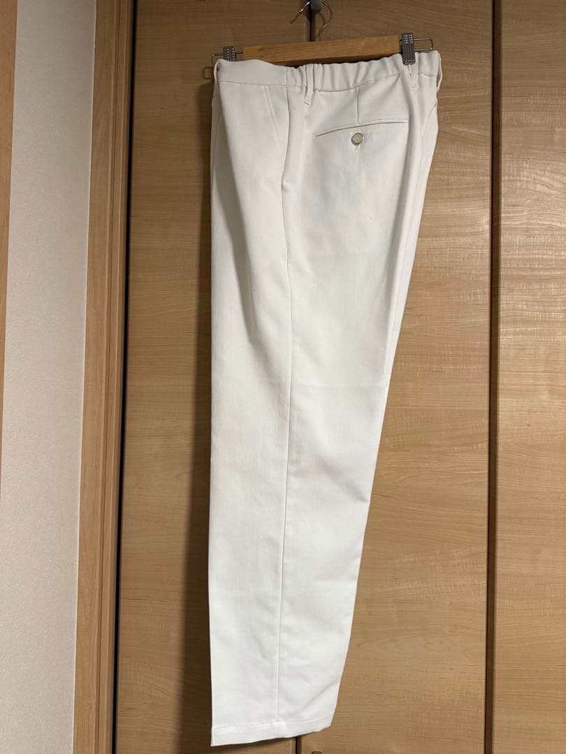 AOURE テックツイルストレッチチノパンツ　ホワイト