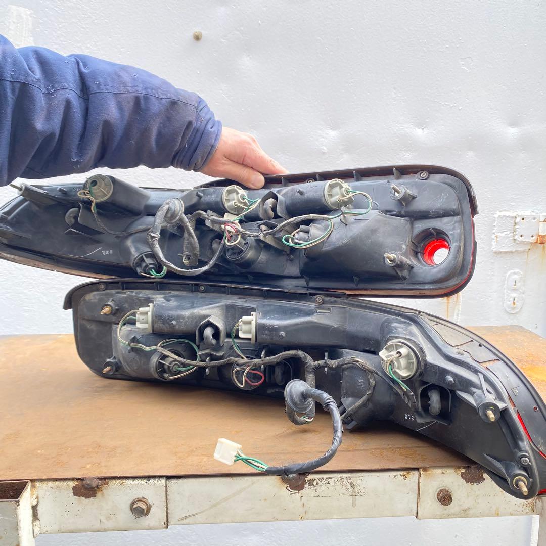 ソアラテールランプ　左右