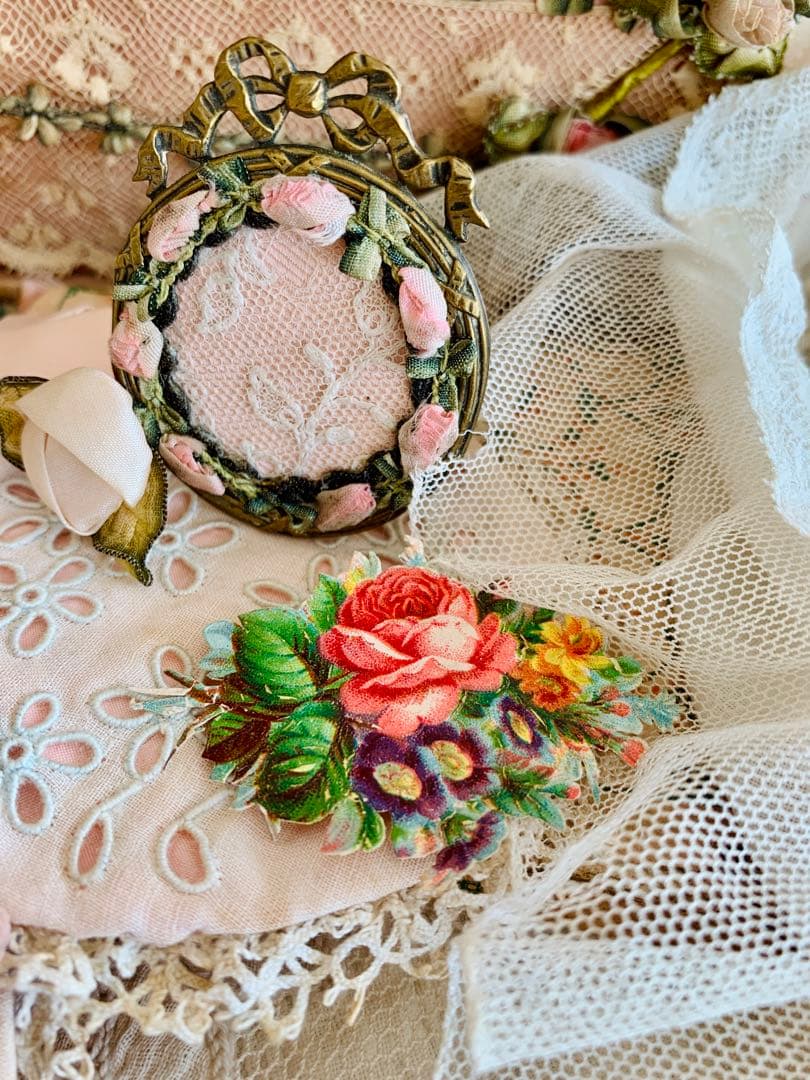 フランスアンティークメタルフレームロココリボン装飾＆ローズクロモス※オルモル