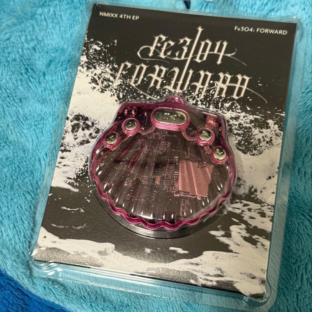 NMIXX ギュジン shell