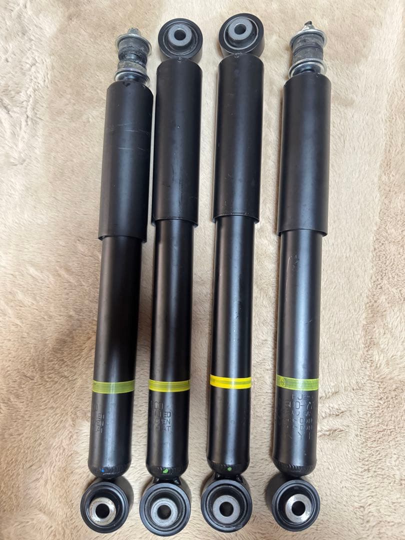 新車外し 新型ジムニーJB64型サスペンション フロントショック ラテラルロッド