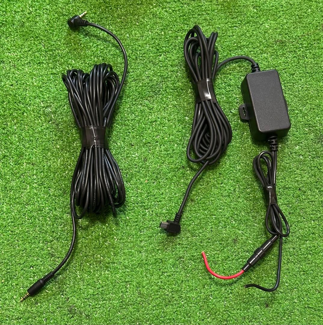 ユピテルZQ-31Rドライブレコーダー 360度前後カメラ 動作確認済み。