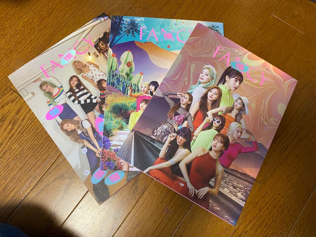 TWICE CD アルバム まとめ売り 32枚 トレカ付