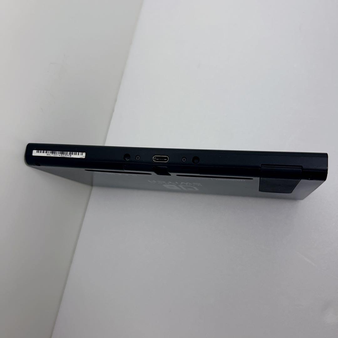 【ほぼ未使用】Nintendo Switch バッテリー強化版 2019年製