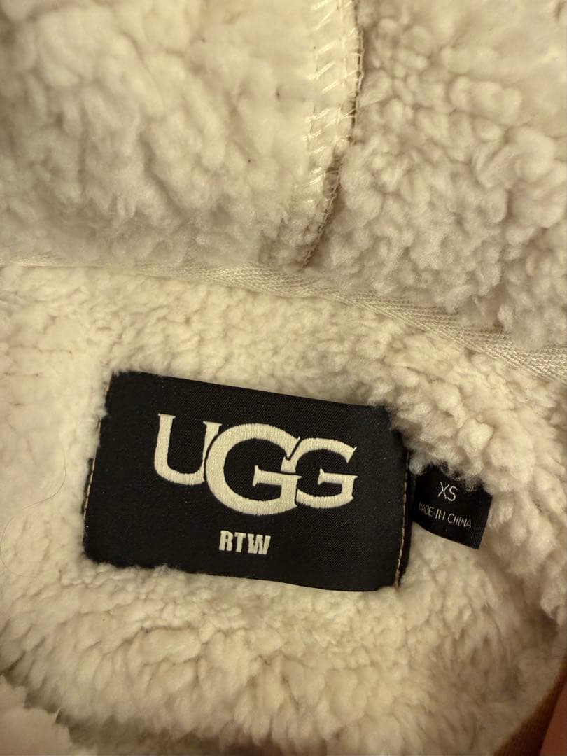 トップス UGG JOANNEBONDEDFLEECEHOODIE