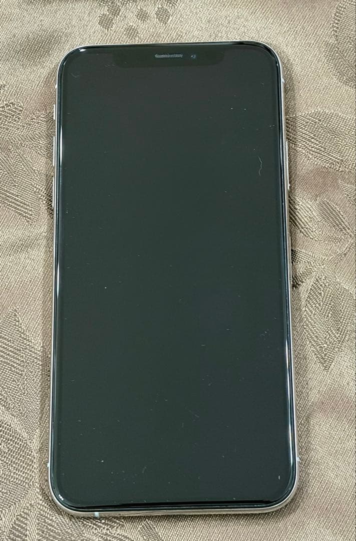 iPhone XS 256G ホワイト 本体