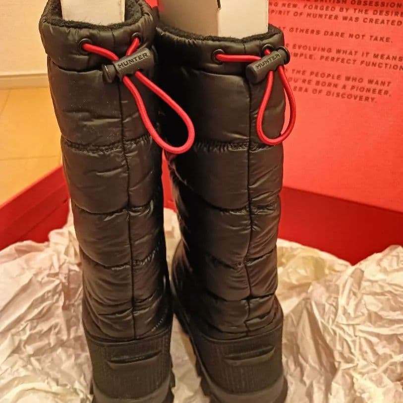 HUNTER (ハンター)ブラックダウンスタイルブーツ　23.5 センチ　箱付き
