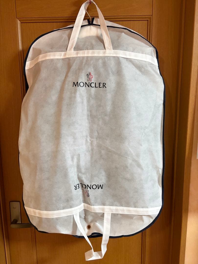 MONCLERモンクレールAITON 18AWダウンジャケットフード付きサイズ4