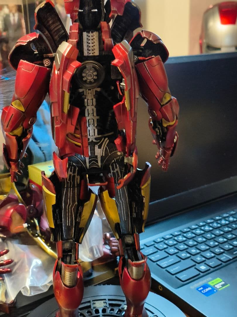 ホットトイズ1/6 DIECAST アイアンマン・マーク７オープン・アーマー