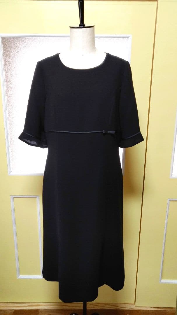 ‼️タイムサービス‼️⚜️試着のみ美品⚜️ブラックフォーマルワンピース15号