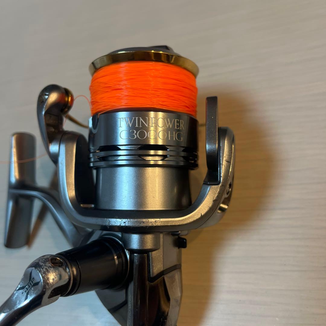 TWIN POWER C3000HG スピニングリール