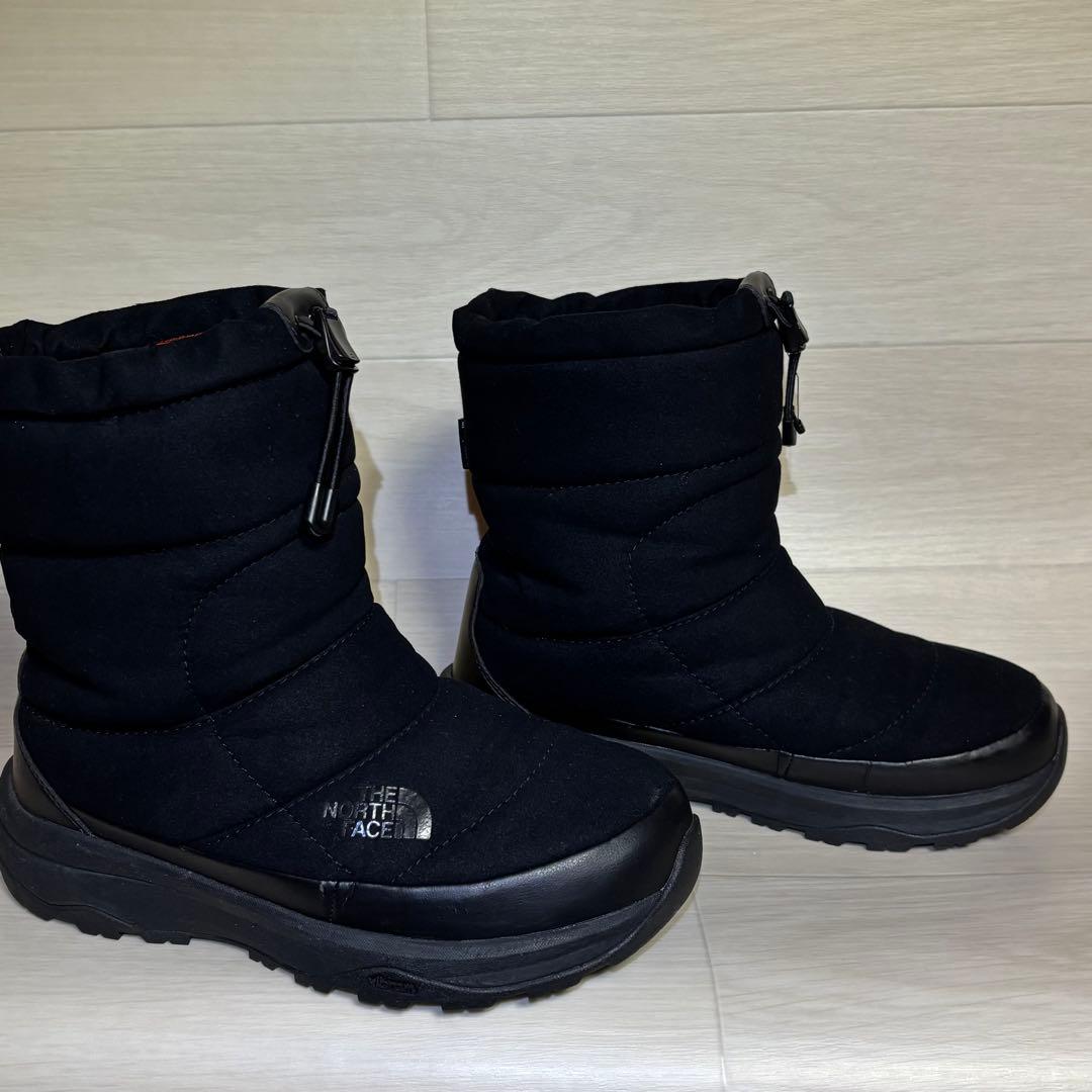 【極美品】ノースフェイス ヌプシブーティ 24cm Vibram 防寒ブーツ