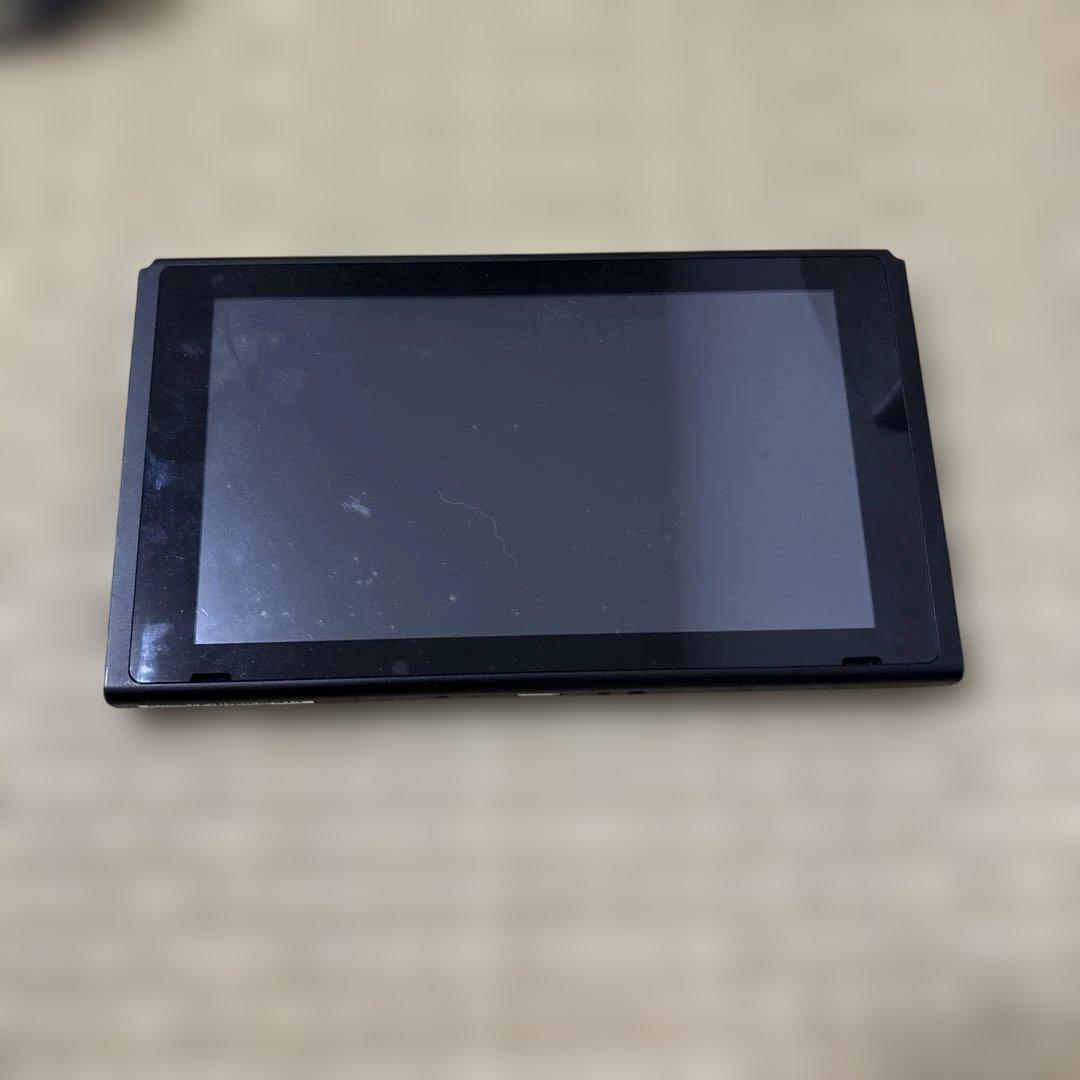 NINTENDO SWITCH 任天堂 スイッチ　本体
