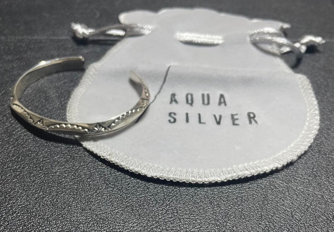 AQUA SILVER バングル　シルバー925